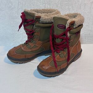 AQUATHERM SANTANA CANADA WOMEN Sz 9 WATERPROOF INSULATE SNOW BOOTS Tan Green Red